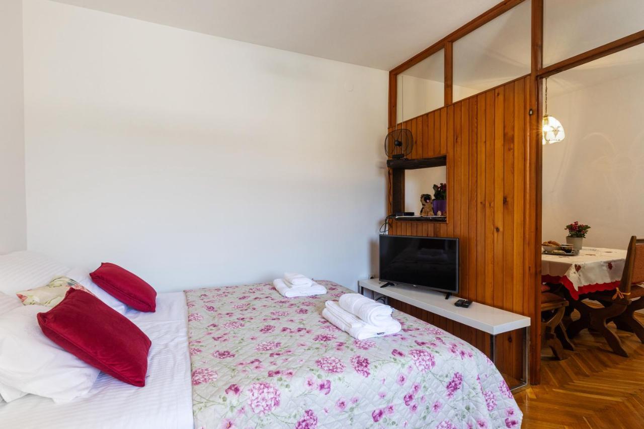 Studio Tomy Apartment *